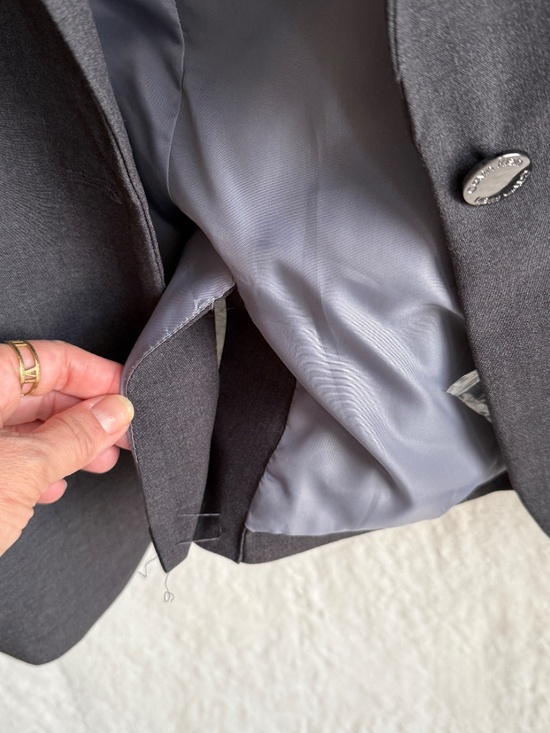 NWOT Calvin Klein Suit Jacket - Charcoal Gray - Size 6P - Picture 9 of 12